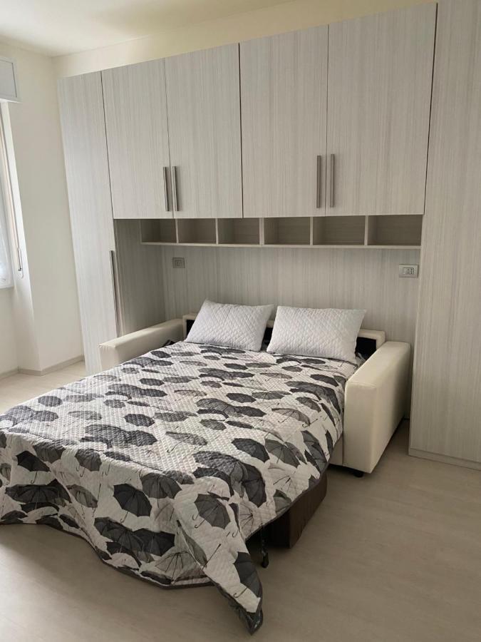 First Home ميلان المظهر الخارجي الصورة